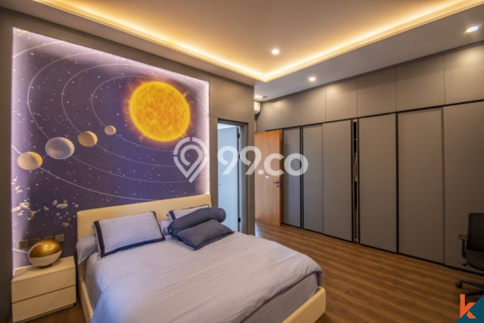 Rumah Elit LB 1060m2 Siap Pakai Desain Elegan di Umalas, Badung Rumah Elit LB 1060m2 Siap Pakai Desain Elegan di Umalas, Badung