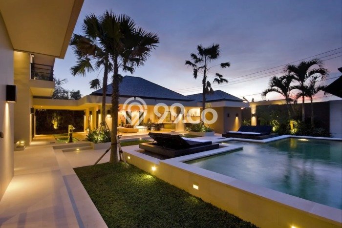 Rumah Modern area , Badung, Luas 829m2m² LB 761m2m² Rumah Modern area , Badung, Luas 829m2m² LB 761m2m²