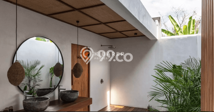 Disewakan Rumah Strategis di canggu LT 300m2 / LB 170m2 Siap Huni Disewakan Rumah Strategis di canggu LT 300m2 / LB 170m2 Siap Huni