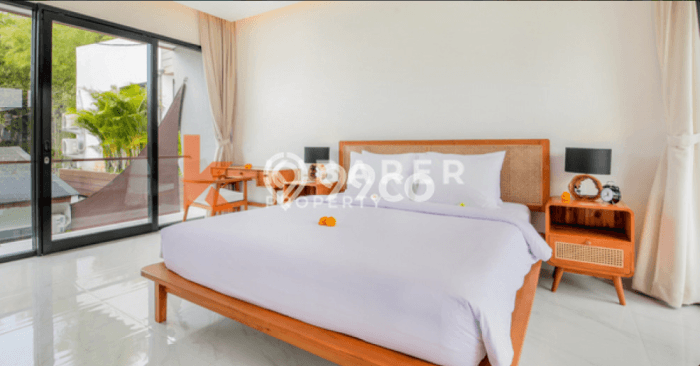 Sewa Rumah Strategis LT 200m2 / LB 138m2 di Canggu, Badung Sewa Rumah Strategis LT 200m2 / LB 138m2 di Canggu, Badung