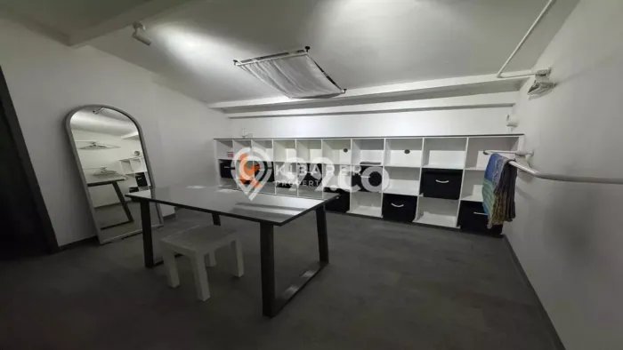Disewakan! Rumah 3 Kamar Tidur &
4 Kamar Mandi di Umalas, Badung Disewakan! Rumah 3 Kamar Tidur &
4 Kamar Mandi di Umalas, Badung