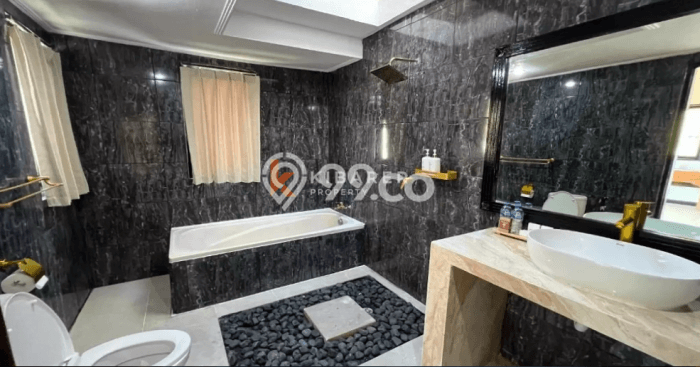 Rumah sewa siap huni 2 KT di Seminyak, Badung Rumah sewa siap huni 2 KT di Seminyak, Badung
