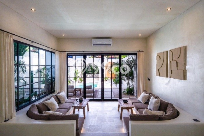 Rumah Luxury Modern Siap Huni di Pererenan Badung Rumah Luxury Modern Siap Huni di Pererenan Badung