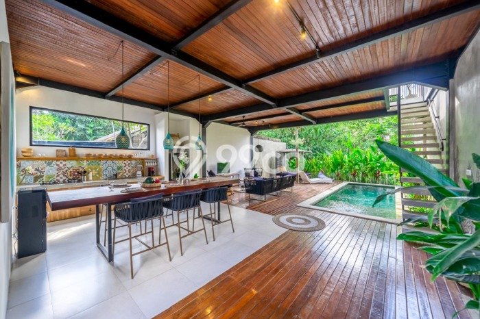 Dijual Rumah Luas Megah Dengan View Eksklusif di Canggu, Badung Dijual Rumah Luas Megah Dengan View Eksklusif di Canggu, Badung