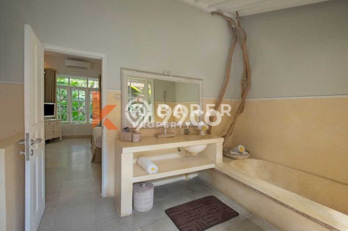 Disewakan Rumah Murah di Seminyak Badung Punya 2 Kamar Tidur Disewakan Rumah Murah di Seminyak Badung Punya 2 Kamar Tidur