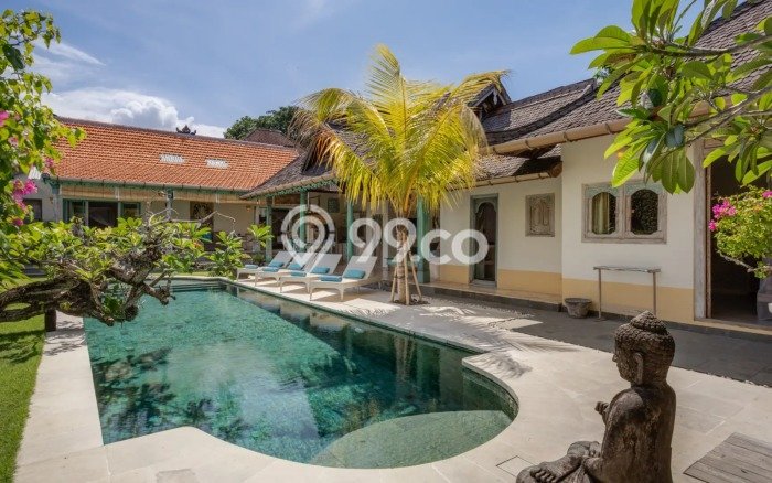 Siap Huni Rumah Mewah 3 Kamar di Seminyak Dekat ke Mana Pun Siap Huni Rumah Mewah 3 Kamar di Seminyak Dekat ke Mana Pun