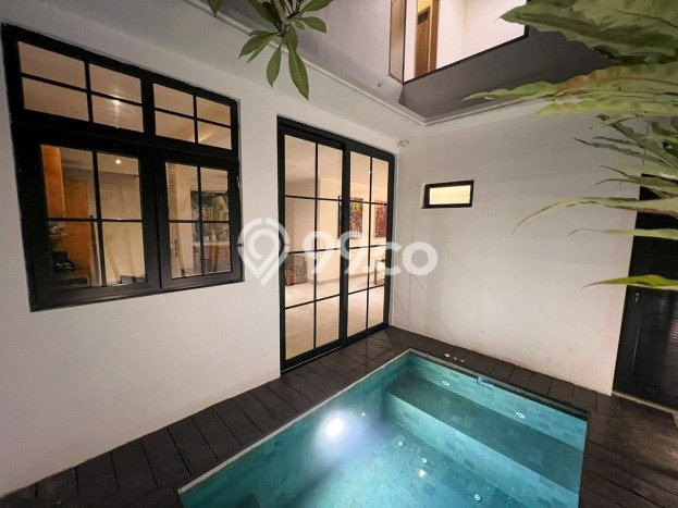 Rumah Elit Modern Siap Huni di Seminyak Badung Rumah Elit Modern Siap Huni di Seminyak Badung