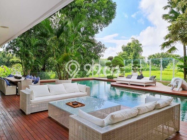 For Sale! Luxury House LT 600m2 Desain Modern di Kerobokan For Sale! Luxury House LT 600m2 Desain Modern di Kerobokan