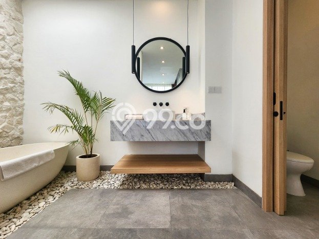 Ready to Use! Premium House LT 100m2 Desain Elegan di Pererenan Ready to Use! Premium House LT 100m2 Desain Elegan di Pererenan