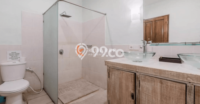 Disewakan! Rumah 4 Kamar Tidur &
4 Kamar Mandi di Seminyak, Badung Disewakan! Rumah 4 Kamar Tidur &
4 Kamar Mandi di Seminyak, Badung