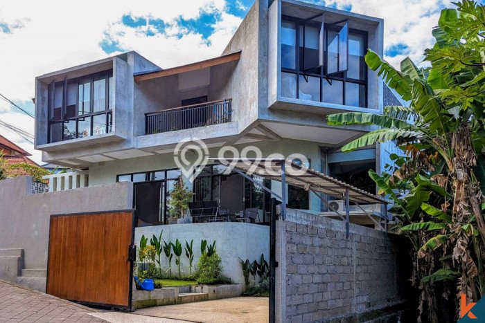 Rumah Elit LB 289m2 Siap Huni Desain Elegan di Canggu, Badung Rumah Elit LB 289m2 Siap Huni Desain Elegan di Canggu, Badung
