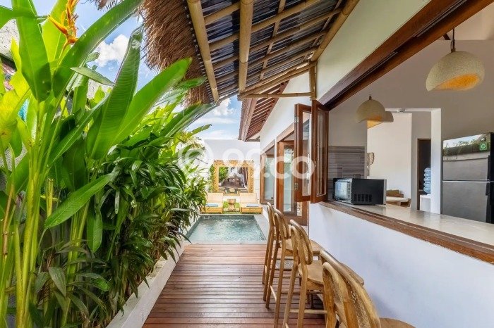 Rumah Elit LB 220m2 Siap Pakai Desain Elegan di canggu, Badung Rumah Elit LB 220m2 Siap Pakai Desain Elegan di canggu, Badung