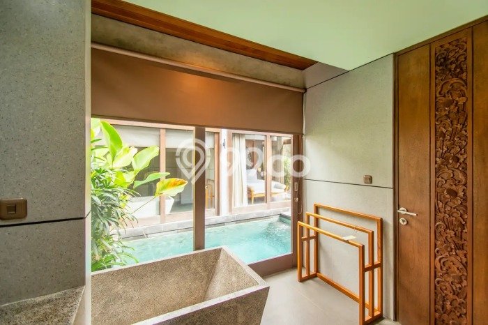 Dijual Rumah Luas Elegan Dengan View Cantik di Nusa Dua, Badung Dijual Rumah Luas Elegan Dengan View Cantik di Nusa Dua, Badung