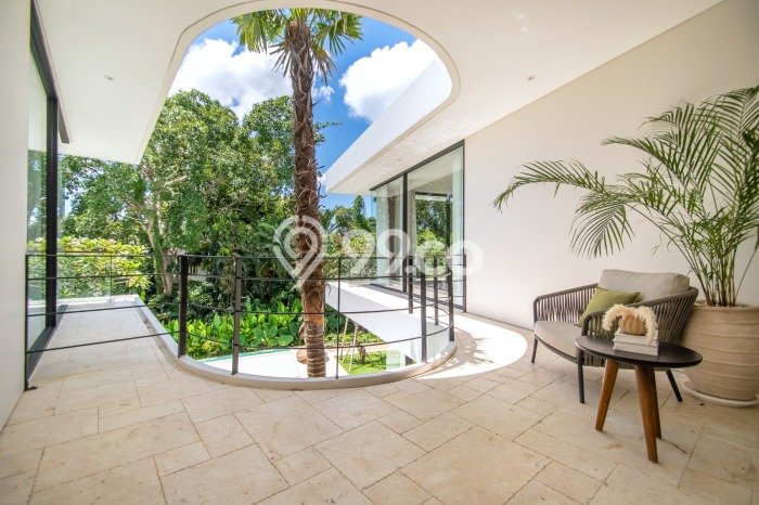 Jual Rumah Mewah Elegan Dengan View Cantik di Umalas, Badung Jual Rumah Mewah Elegan Dengan View Cantik di Umalas, Badung