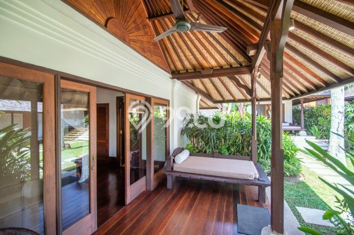 Rumah Elit Modern Siap Huni di Pererenan Badung Rumah Elit Modern Siap Huni di Pererenan Badung