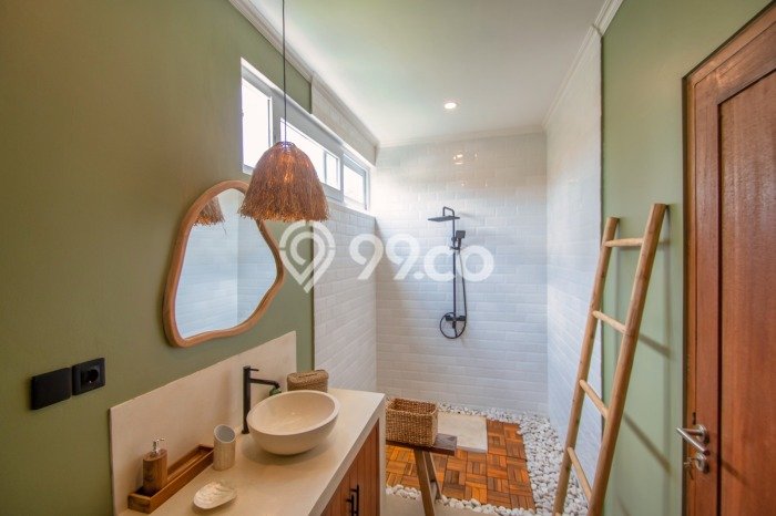 Rumah Luxury Modern Tanpa Renovasi di Canggu Badung Rumah Luxury Modern Tanpa Renovasi di Canggu Badung