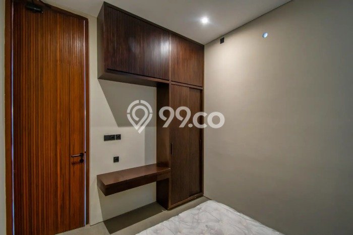 Hunian Mewah LB 210m2 Siap Huni Desain Elegan di Umalas, Badung Hunian Mewah LB 210m2 Siap Huni Desain Elegan di Umalas, Badung