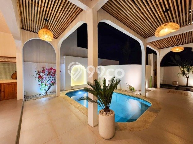 Rumah Mewah LB 271m2 Siap Pakai Desain Elegan di Lovina, Buleleng Rumah Mewah LB 271m2 Siap Pakai Desain Elegan di Lovina, Buleleng