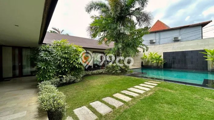 Sewa Rumah Strategis di canggu LT 420m2 / LB 200m2 Kondisi Bagus Sewa Rumah Strategis di canggu LT 420m2 / LB 200m2 Kondisi Bagus