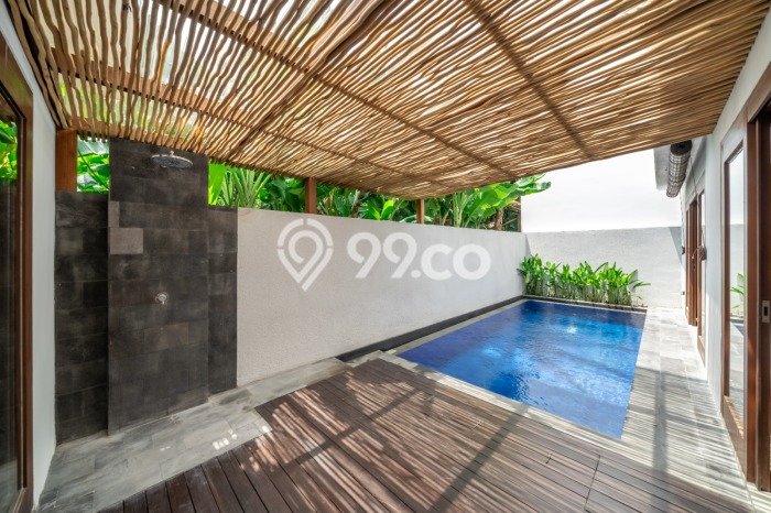 Ready to Use! Luxury House LT 160m2 Desain Modern di Kerobokan Ready to Use! Luxury House LT 160m2 Desain Modern di Kerobokan