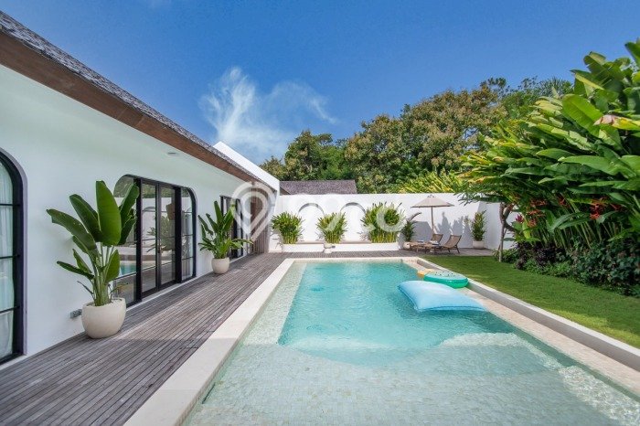 Jual Rumah Mewah Megah Dengan View Cantik di Uluwatu, Badung Jual Rumah Mewah Megah Dengan View Cantik di Uluwatu, Badung