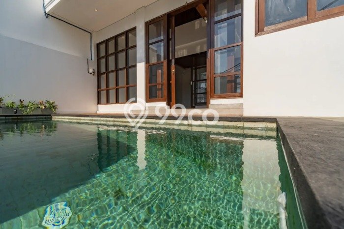 PROPERTI PILIHAN! Rumah Asri area Ubud, Luas 166m2m² Bangunan 85m2m² PROPERTI PILIHAN! Rumah Asri area Ubud, Luas 166m2m² Bangunan 85m2m²