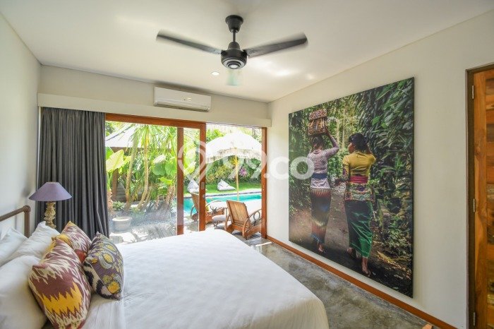 Hunian Elit LB 232m2 Siap Pakai Desain Elegan di Canggu, Badung Hunian Elit LB 232m2 Siap Pakai Desain Elegan di Canggu, Badung
