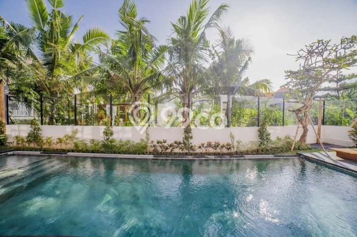 Rumah Elit LB 385m2 Siap Pakai Desain Elegan di Cemagi, Badung Rumah Elit LB 385m2 Siap Pakai Desain Elegan di Cemagi, Badung