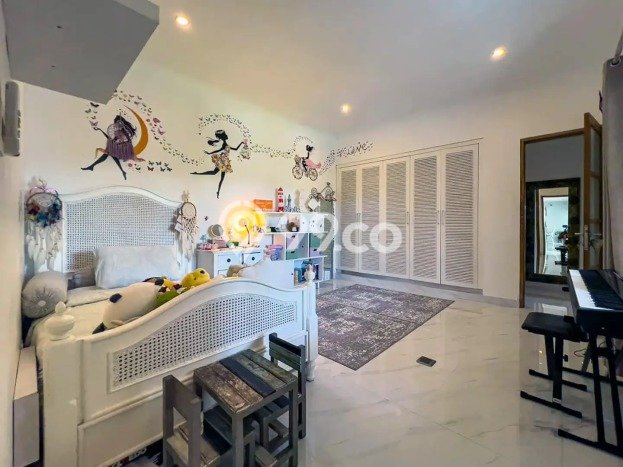 For Sale! Luxury House LT 615m2 Desain Elegan di Canggu For Sale! Luxury House LT 615m2 Desain Elegan di Canggu