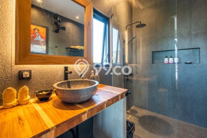 Dijual Rumah Mewah Megah Dengan View Eksklusif di Canggu, Badung Dijual Rumah Mewah Megah Dengan View Eksklusif di Canggu, Badung