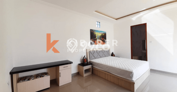 Disewakan! Rumah 3 Kamar Tidur &
4 Kamar Mandi di Cemagi, Badung Disewakan! Rumah 3 Kamar Tidur &
4 Kamar Mandi di Cemagi, Badung
