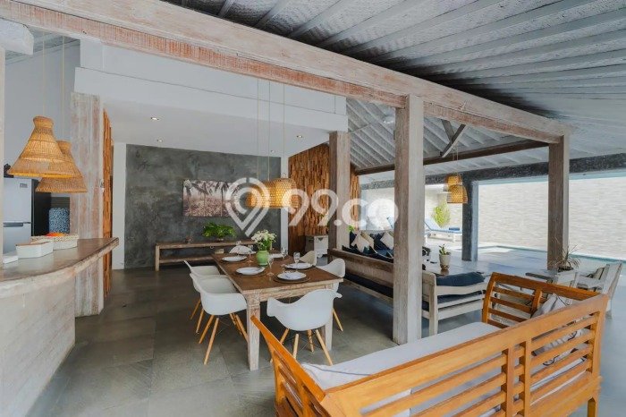 Rumah Modern 3 KT di Seminyak Badung Full Furnished Rumah Modern 3 KT di Seminyak Badung Full Furnished