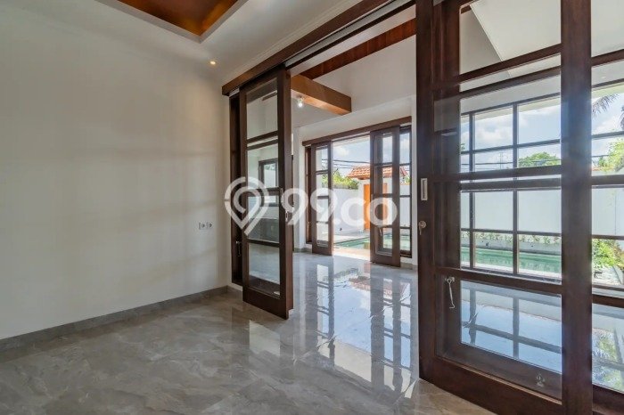 PROPERTI PILIHAN! Rumah Asri area Ubud, Luas 166m2m² Bangunan 85m2m² PROPERTI PILIHAN! Rumah Asri area Ubud, Luas 166m2m² Bangunan 85m2m²