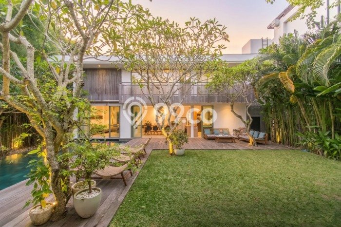 Jual Rumah Luas Megah Dengan View Cantik di Tumbak Bayuh, Badung Jual Rumah Luas Megah Dengan View Cantik di Tumbak Bayuh, Badung