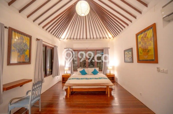 Hunian Elit LB 358m2 Siap Huni Desain Elegan di Umalas, Badung Hunian Elit LB 358m2 Siap Huni Desain Elegan di Umalas, Badung