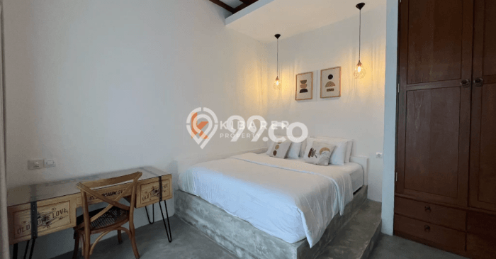 Disewakan! Rumah 2 Kamar Tidur &
2 Kamar Mandi di Umalas, Badung Disewakan! Rumah 2 Kamar Tidur &
2 Kamar Mandi di Umalas, Badung