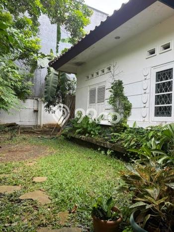 Rumah Mewah LB 600m2 Siap Pakai Desain Elegan di Senayan, Jakarta Selatan Rumah Mewah LB 600m2 Siap Pakai Desain Elegan di Senayan, Jakarta Selatan
