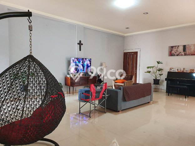 Dijual Rumah Mewah Elegan Dengan View Cantik di Pondok Labu, Jakarta Selatan Dijual Rumah Mewah Elegan Dengan View Cantik di Pondok Labu, Jakarta Selatan
