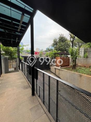 Rumah LT 318m² Akses Strategis di Kebayoran Baru, Dekat Fasilitas Umum, Jakarta Selatan Rumah LT 318m² Akses Strategis di Kebayoran Baru, Dekat Fasilitas Umum, Jakarta Selatan