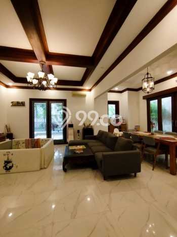 Rumah Kontrakan Jakarta Selatan LT 560m2 LB 400m2 Kawasan Kemang Rumah Kontrakan Jakarta Selatan LT 560m2 LB 400m2 Kawasan Kemang
