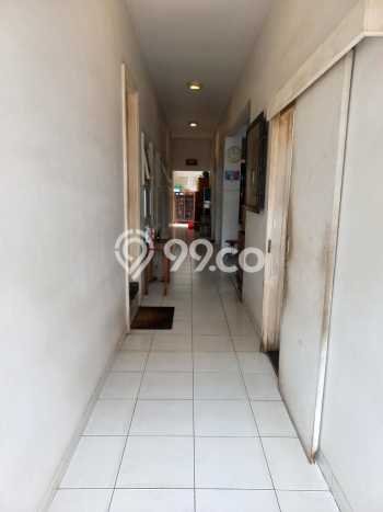 Ready to Use! Luxury House LT 1200m2 Desain Modern di Lebak Bulus Ready to Use! Luxury House LT 1200m2 Desain Modern di Lebak Bulus