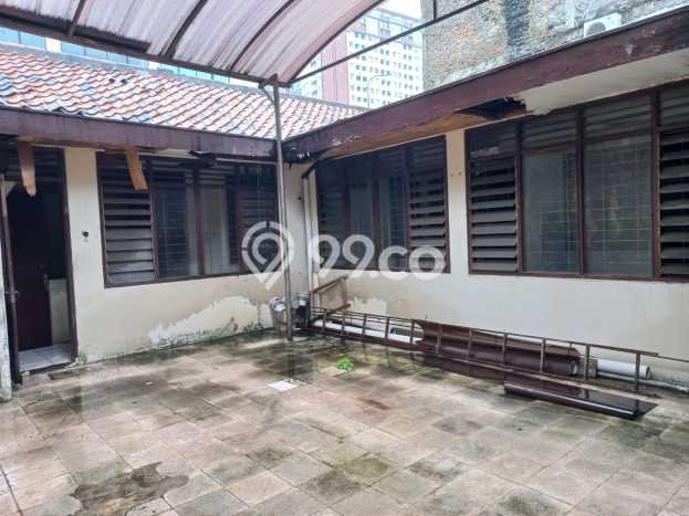 Rumah Bagus Siap Huni Di Matraman Luas 300m2 Lokasi Strategis Rumah Bagus Siap Huni Di Matraman Luas 300m2 Lokasi Strategis