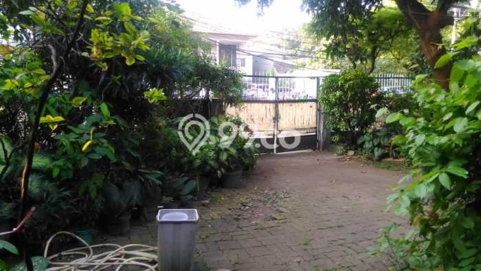 Rumah Eksklusif Dijual LT 388m2 di Kebayoran Baru, Jakarta Selatan Rumah Eksklusif Dijual LT 388m2 di Kebayoran Baru, Jakarta Selatan