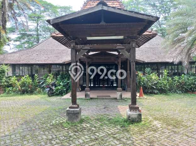 Dijual Rumah Premium dengan Fasilitas Sekitar Komplit di Pasar Minggu, Jakarta Selatan Dijual Rumah Premium dengan Fasilitas Sekitar Komplit di Pasar Minggu, Jakarta Selatan