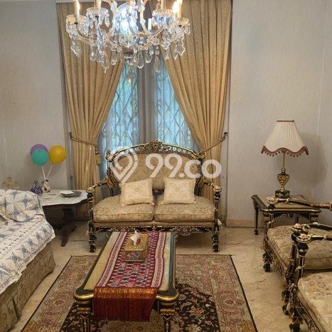 Siap Huni Rumah Mewah 9 Kamar di Kebayoran Baru Dekat ke Mana Saja Siap Huni Rumah Mewah 9 Kamar di Kebayoran Baru Dekat ke Mana Saja