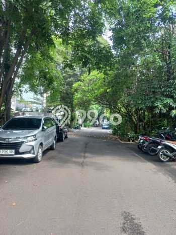UNIT SPESIAL! Rumah area Kebayoran Baru, 4 KM, Dekat Pusat Kota, Luas 430m2m² Bangunan 300m2m² UNIT SPESIAL! Rumah area Kebayoran Baru, 4 KM, Dekat Pusat Kota, Luas 430m2m² Bangunan 300m2m²
