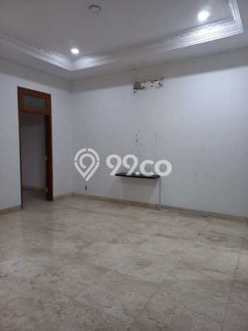 UNIT SPESIAL! Rumah area Kebayoran Baru, 4 KM, Dekat Pusat Kota, Luas 430m2m² Bangunan 300m2m² UNIT SPESIAL! Rumah area Kebayoran Baru, 4 KM, Dekat Pusat Kota, Luas 430m2m² Bangunan 300m2m²