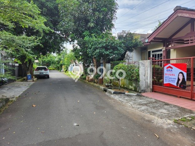Rumah di Bekasi Kondisi Bagus Minimalis Dekat Fasilitas Umum Rumah di Bekasi Kondisi Bagus Minimalis Dekat Fasilitas Umum