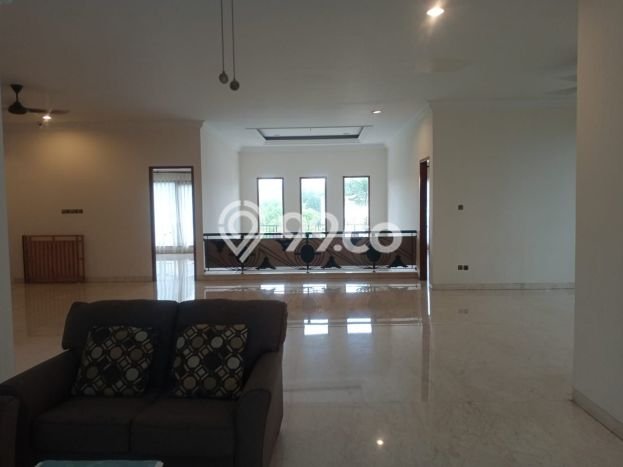 Jual Rumah Mewah Elegan Dengan View Eksklusif di Pejaten, Jakarta Selatan Jual Rumah Mewah Elegan Dengan View Eksklusif di Pejaten, Jakarta Selatan