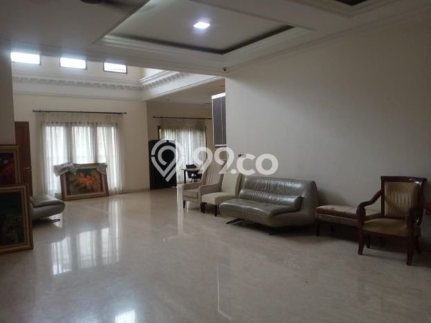 Jual Rumah Mewah Elegan Dengan View Eksklusif di Pejaten, Jakarta Selatan Jual Rumah Mewah Elegan Dengan View Eksklusif di Pejaten, Jakarta Selatan